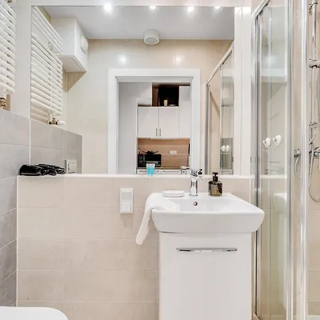 Apartment Krakowska 39 - A By Homeprime